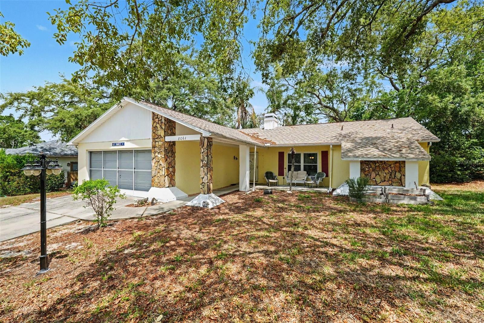 FOREST OAKS - Residential