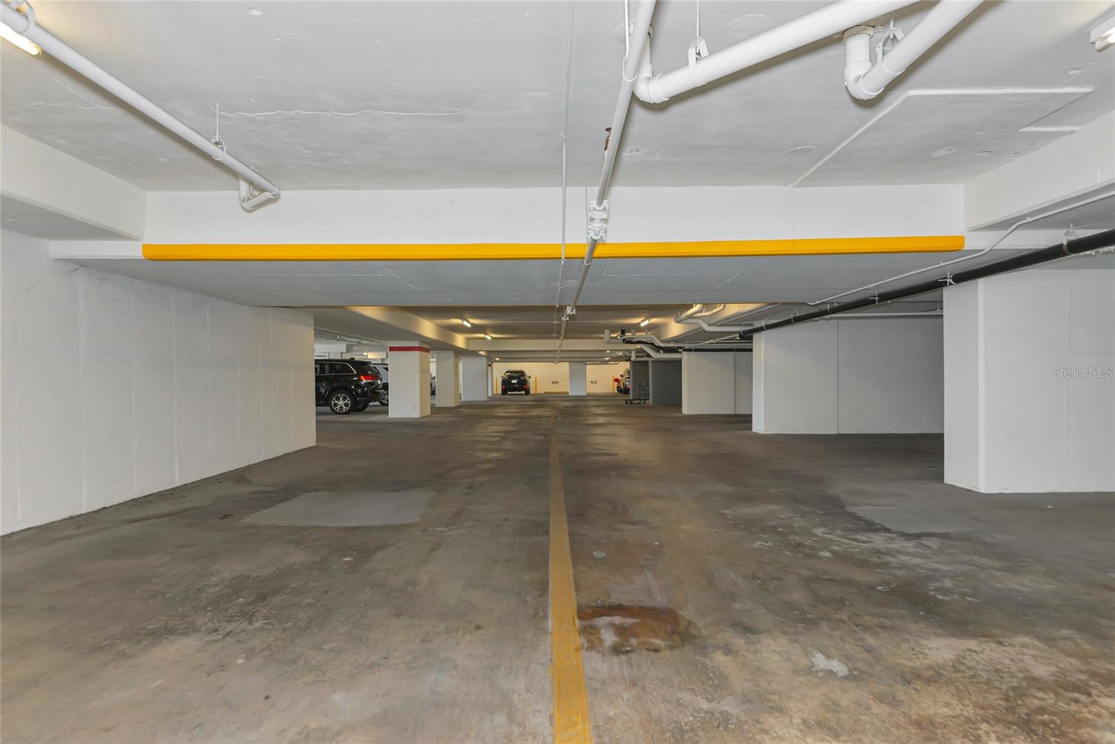 DOLPHIN TOWER - Residential