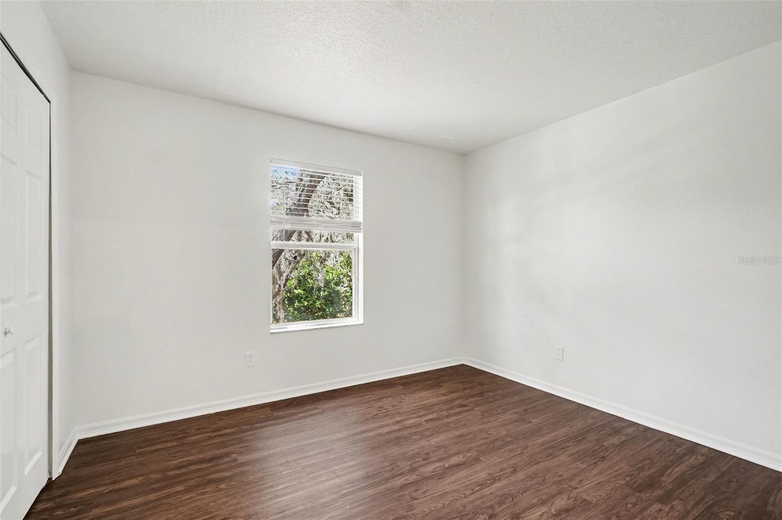 PRAIRIE LAKE VILLAGE PH 04 - Residential