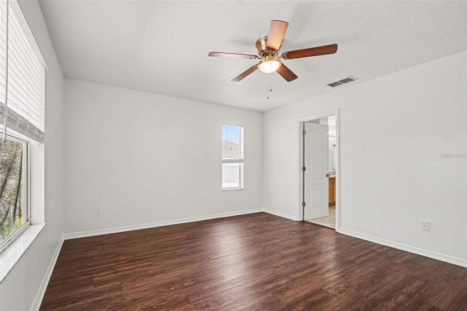 PRAIRIE LAKE VILLAGE PH 04 - Residential