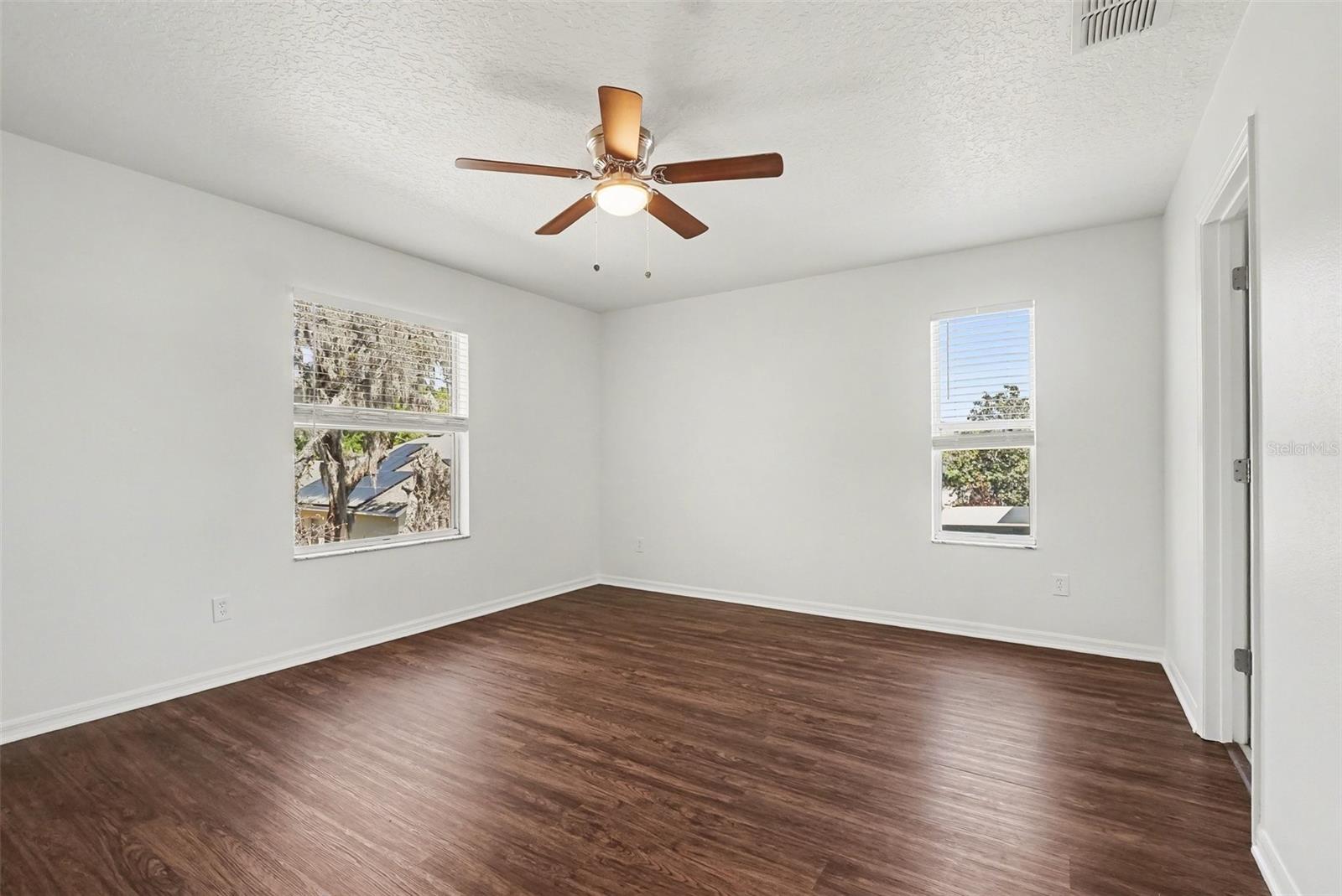 PRAIRIE LAKE VILLAGE PH 04 - Residential