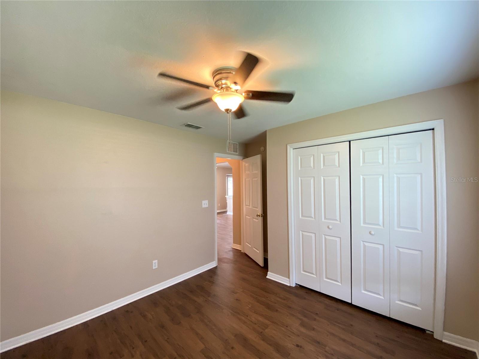 SILVER SPGS SHORES UN 19 - Residential Lease