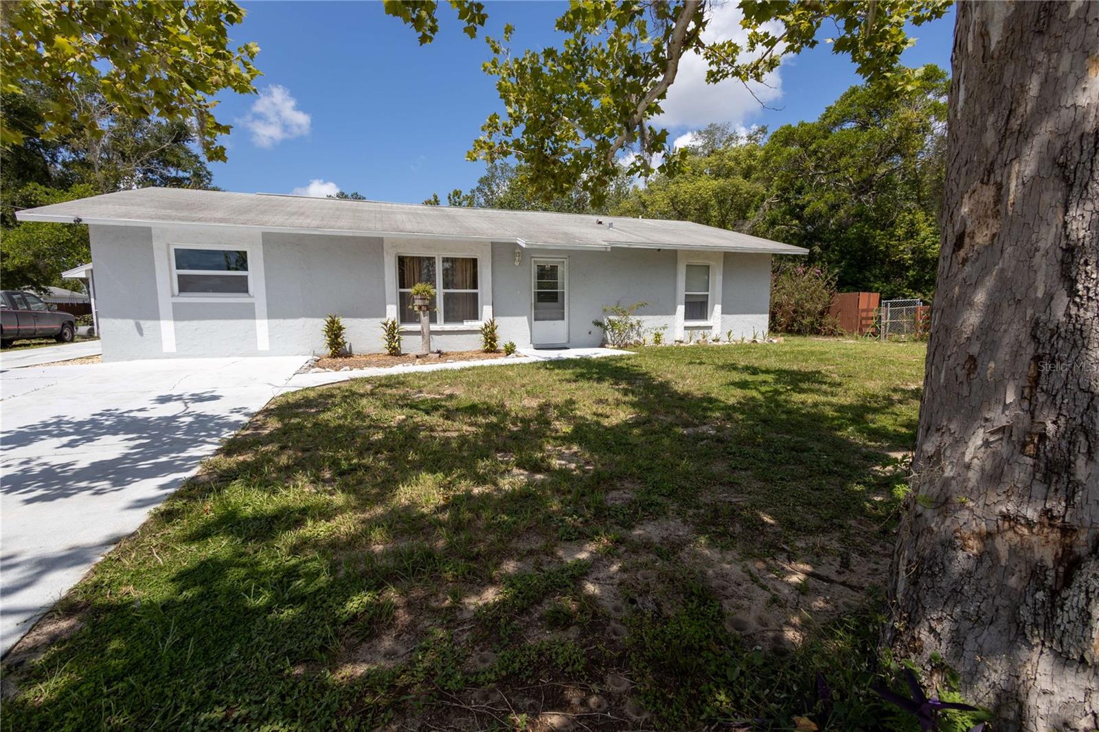 8301 Weeping Willow Street, Brooksville
