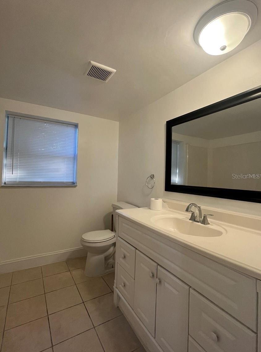 DELTONA LAKES UNIT 28 - Residential Lease