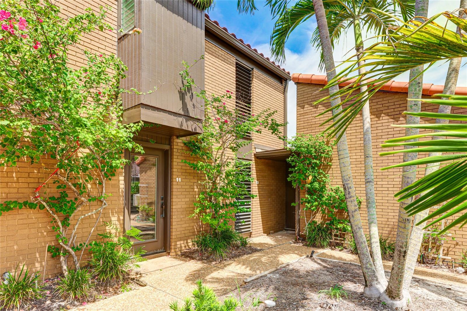 SANDY COVE - Residential Lease