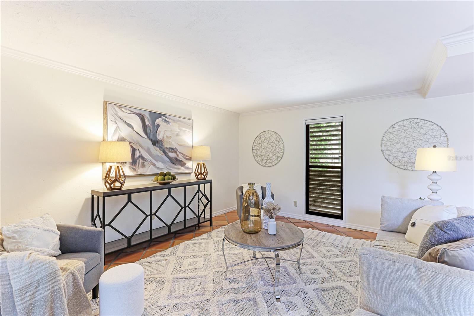 SANDY COVE - Residential Lease