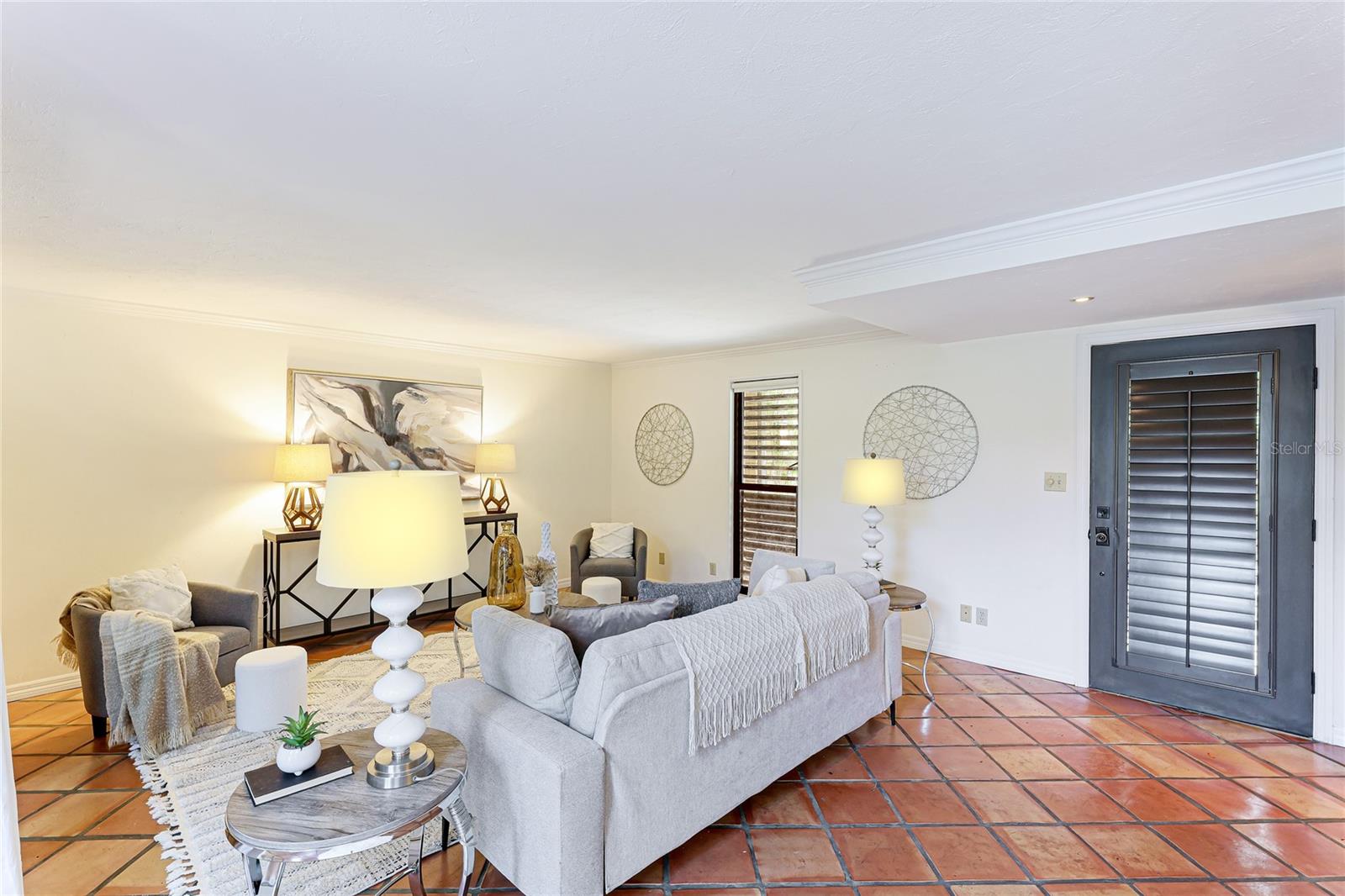 SANDY COVE - Residential Lease