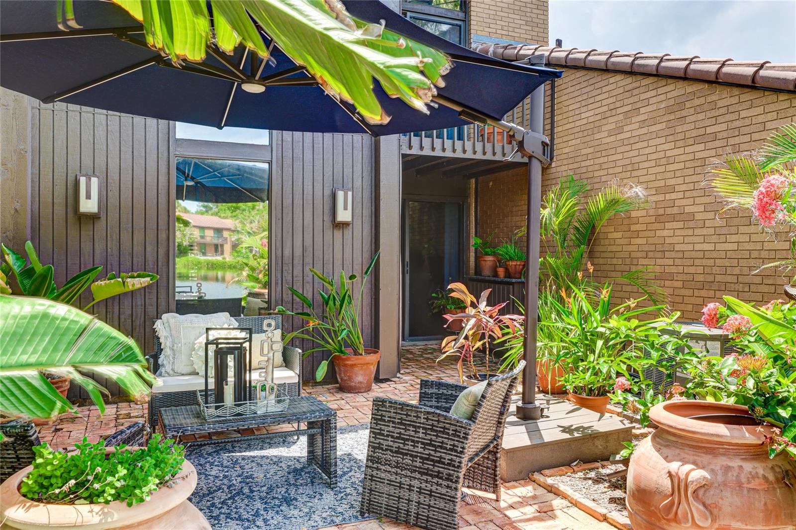 SANDY COVE - Residential Lease