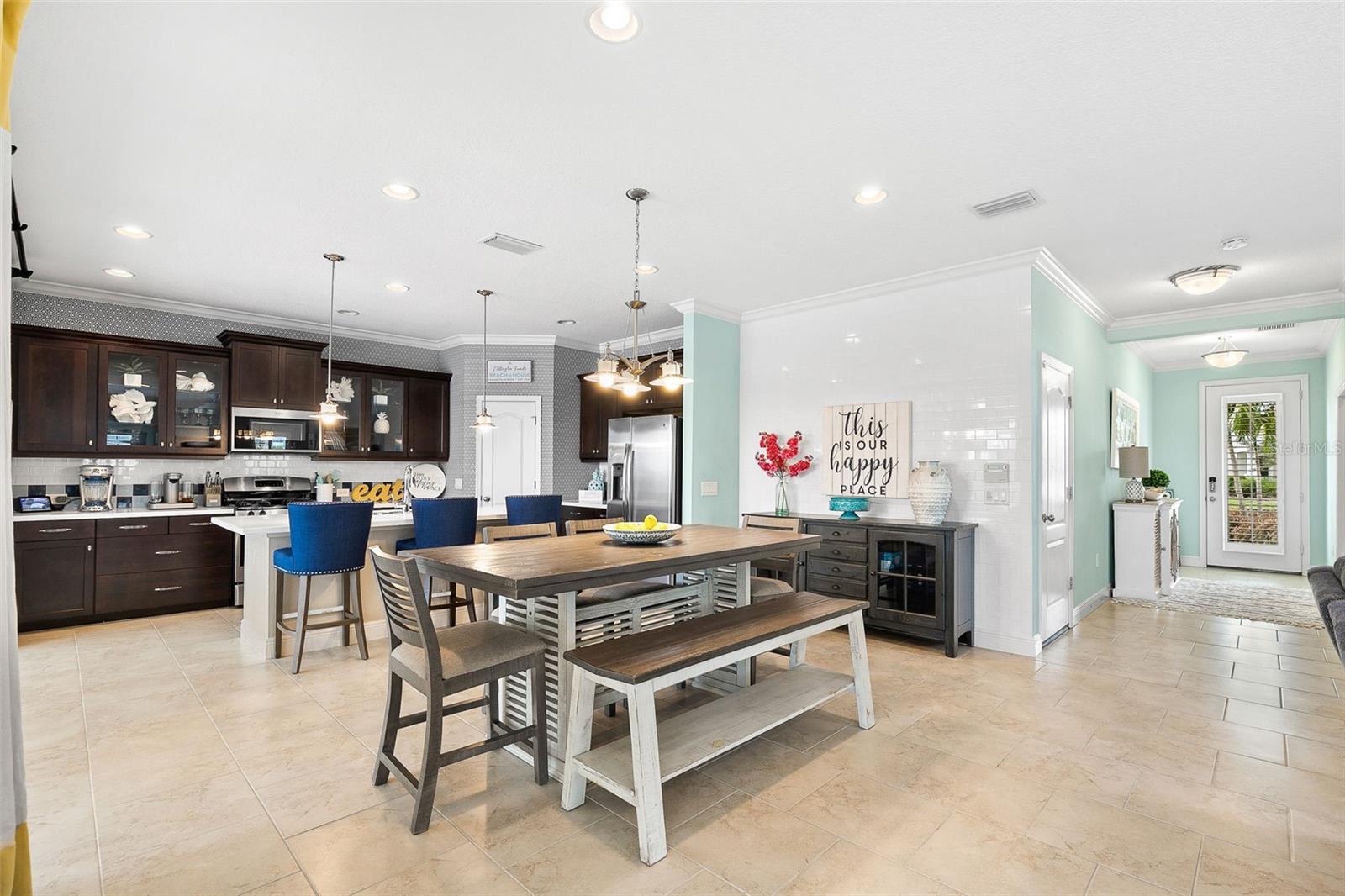 MAGNOLIA POINT - Residential