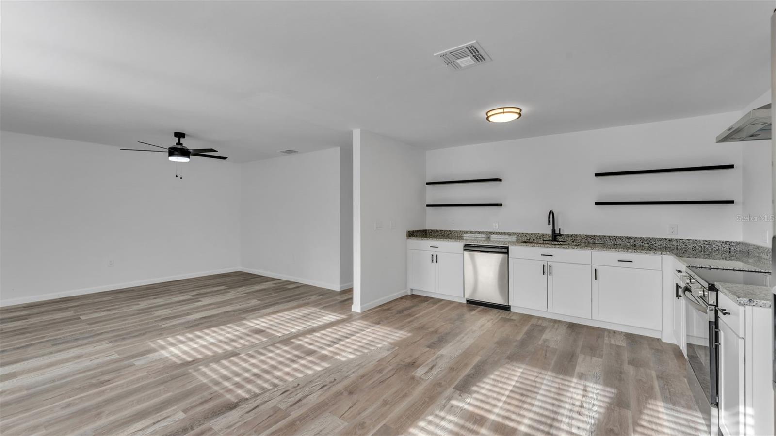 PALMDALE SUB - Residential