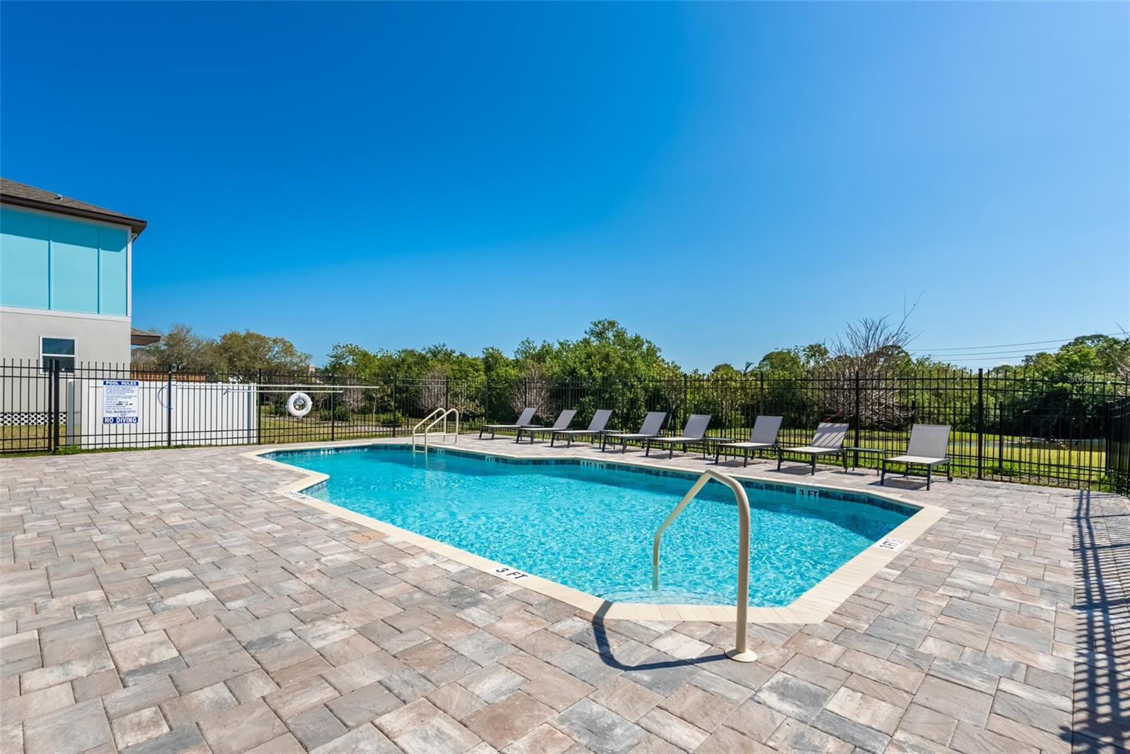 WHITNEY TOWNHOMES LOT 1-4 & 17-40 - Land