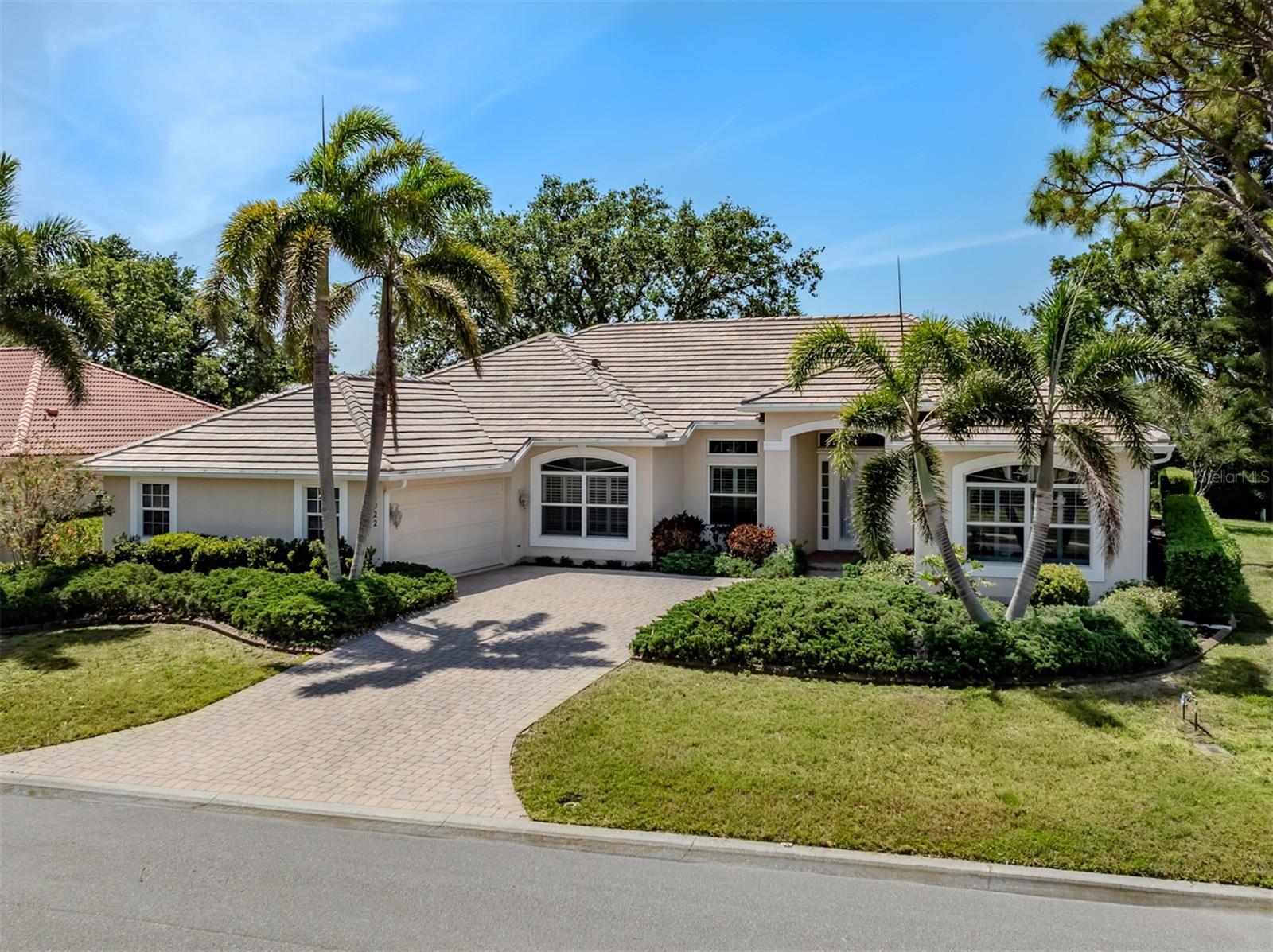 2022 CALUSA LAKES BLVD