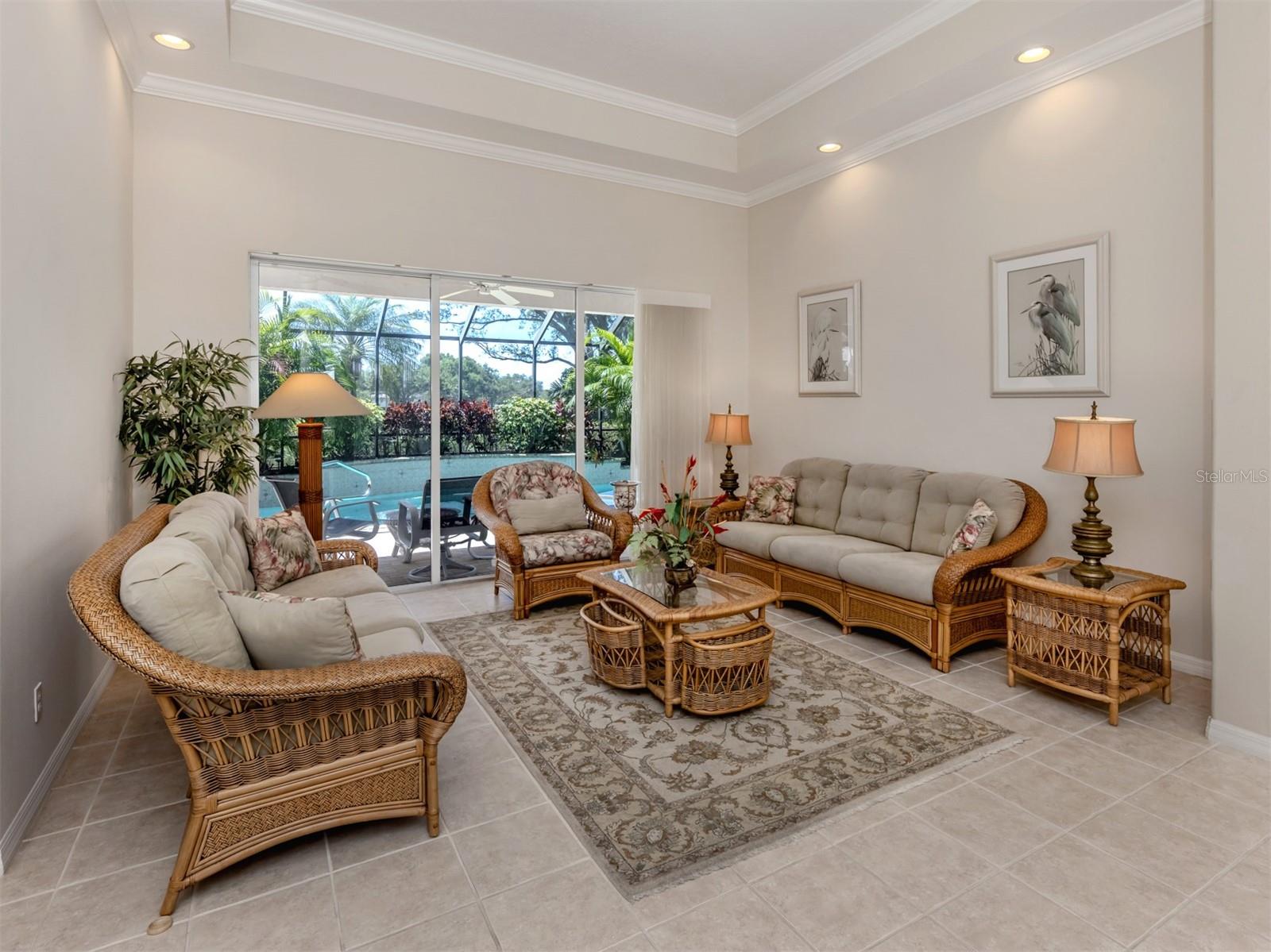 2022 CALUSA LAKES BLVD