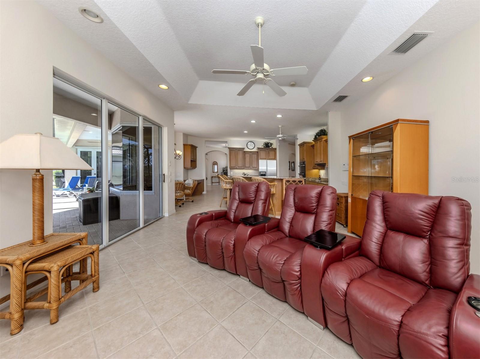 CALUSA LAKES - Residential