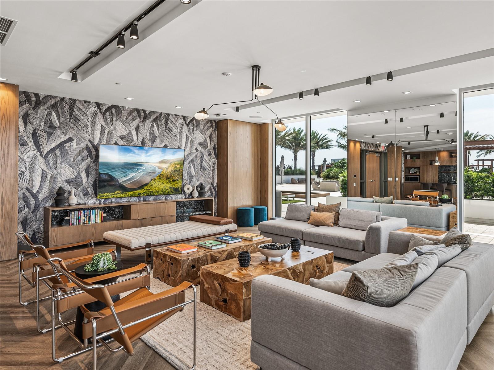 MARINA POINTE - Residential