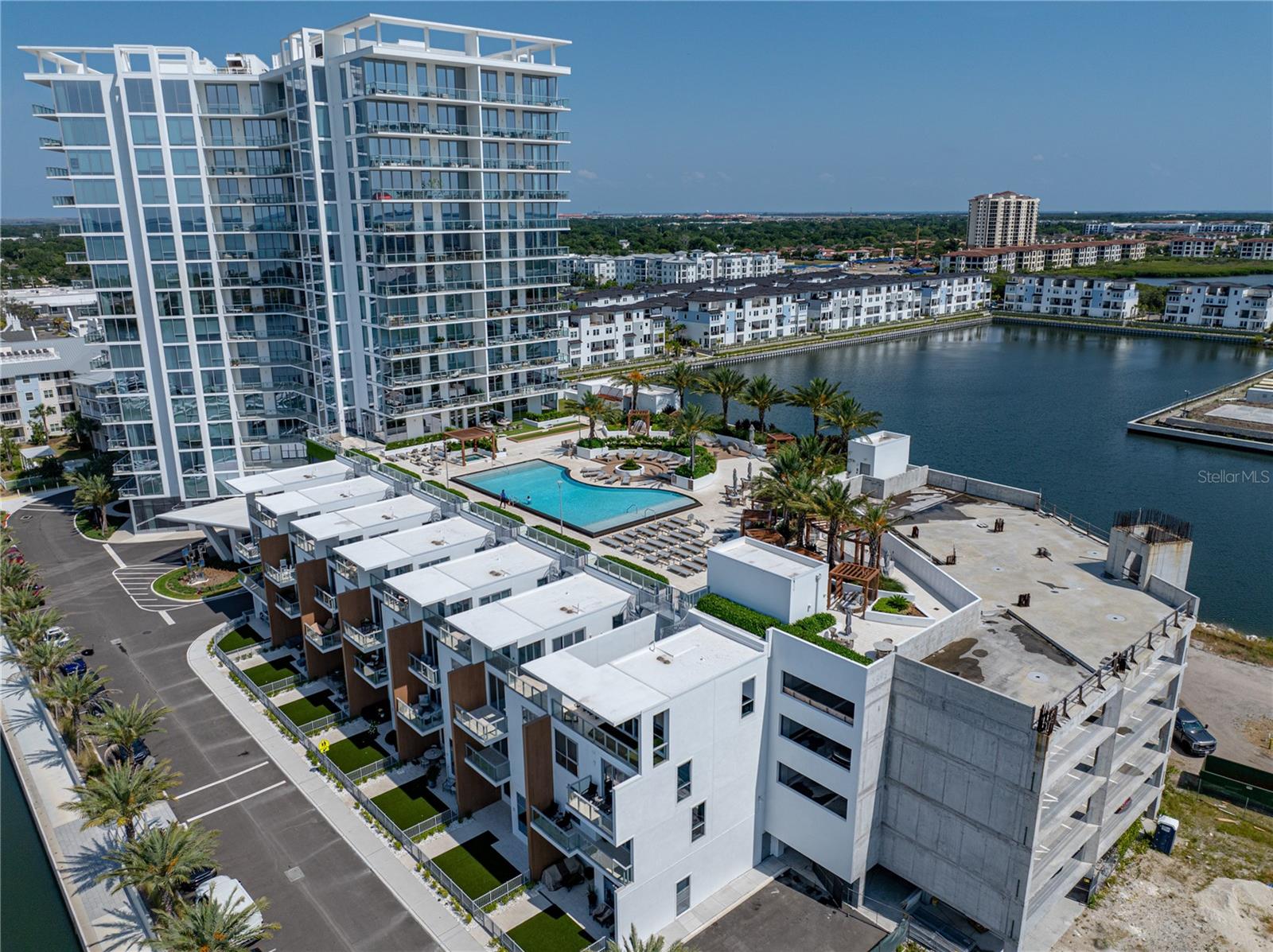 MARINA POINTE - Residential