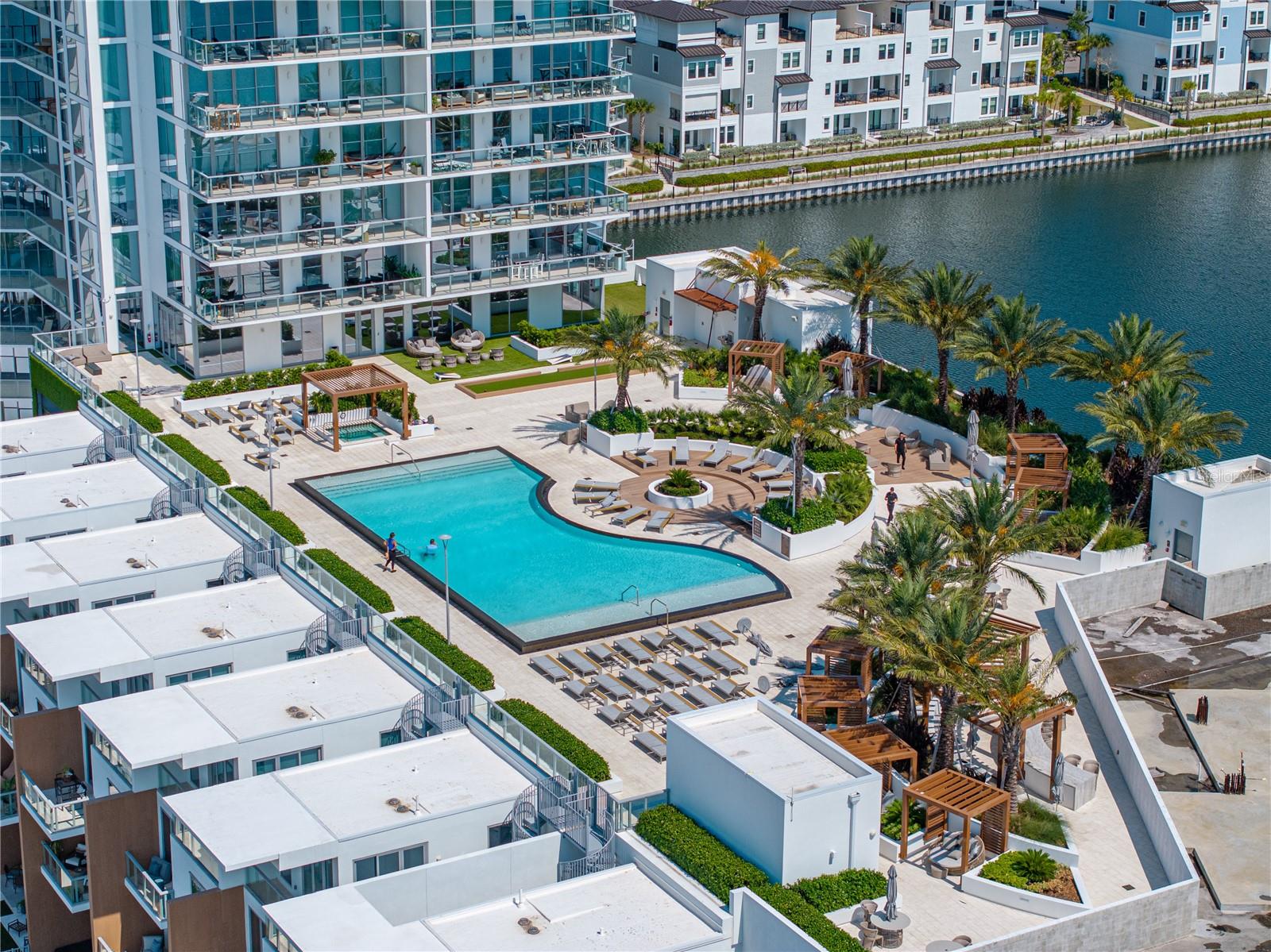 MARINA POINTE - Residential