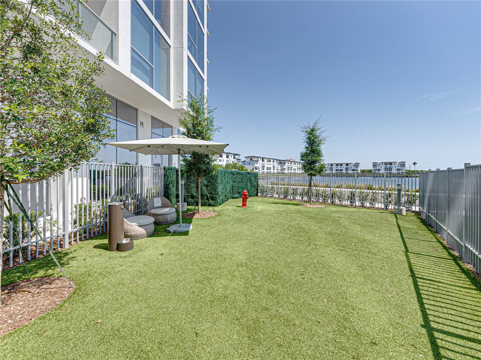 MARINA POINTE - Residential