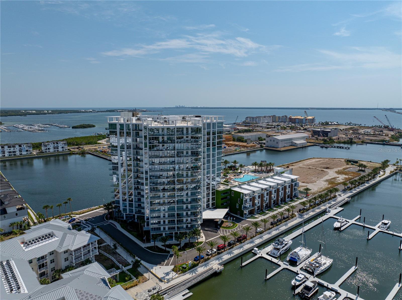MARINA POINTE - Residential