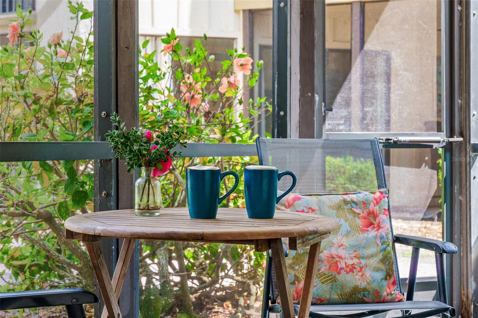 BAY OAKS - Residential