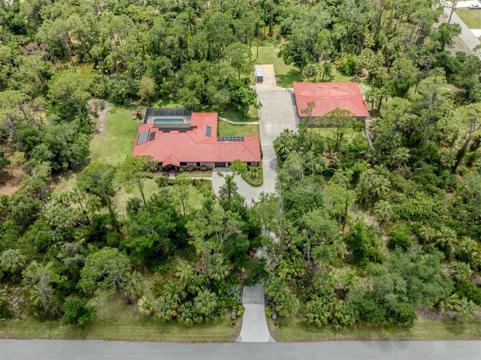 1401 PELICAN LANE