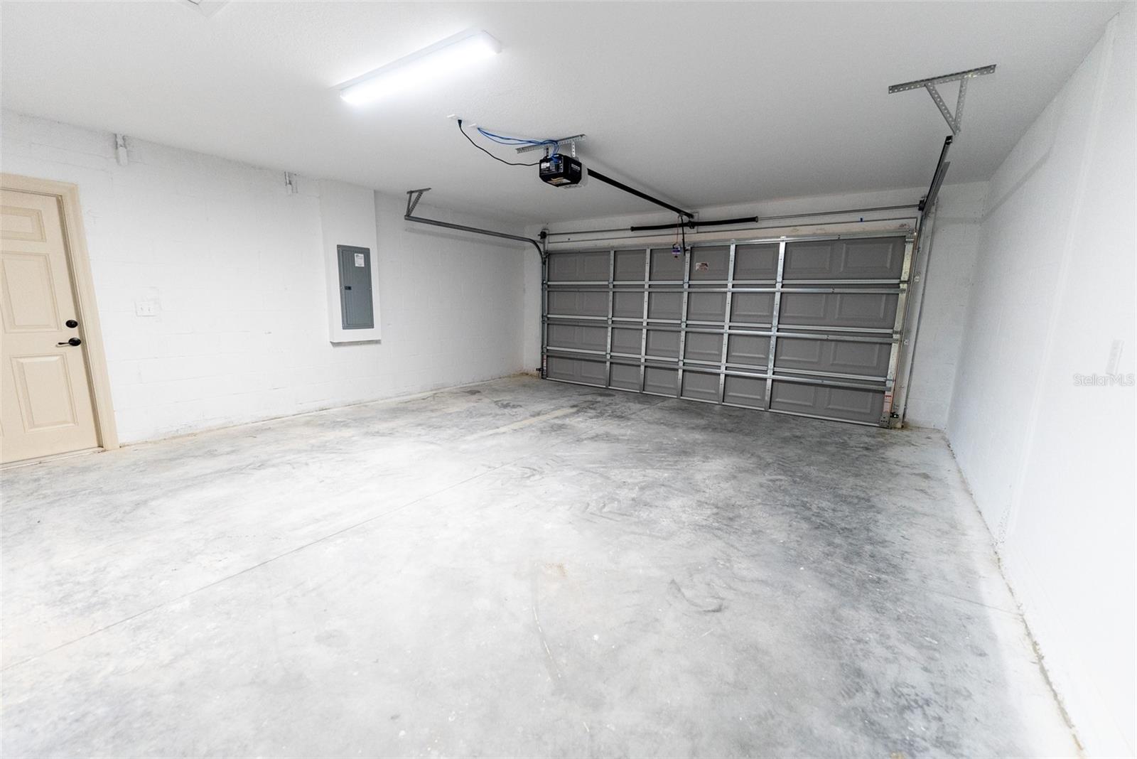 CITRUS SPGS UNIT 04 - Residential