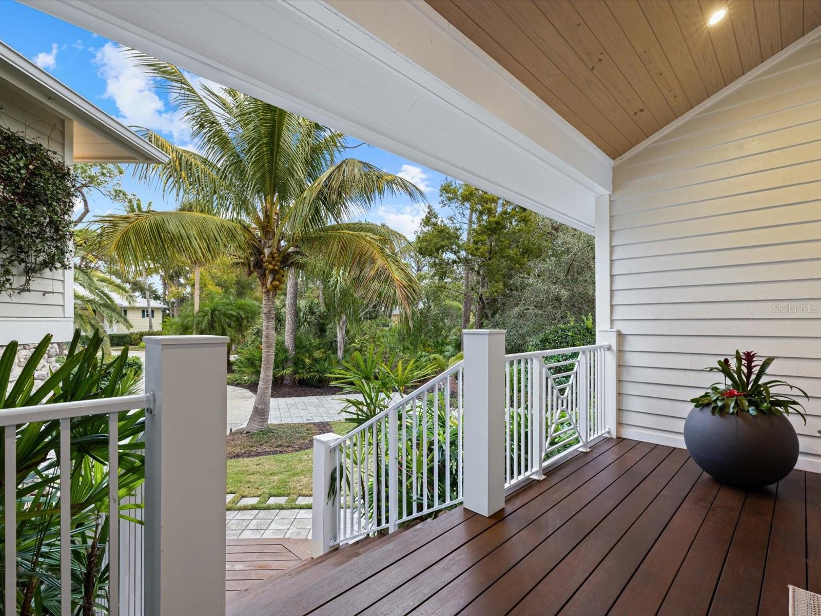 EAGLE POINT CLUB THE - Residential