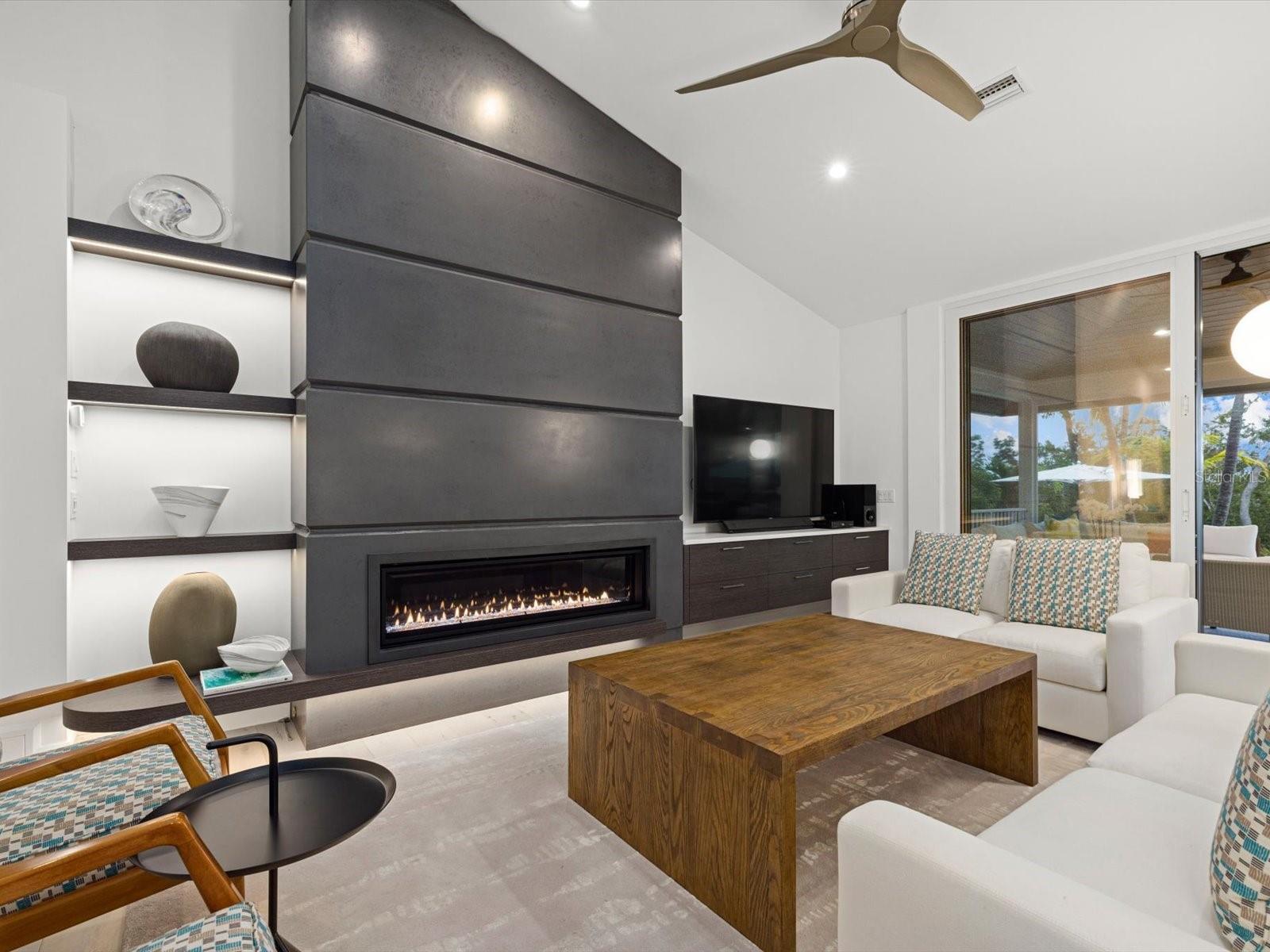 EAGLE POINT CLUB THE - Residential