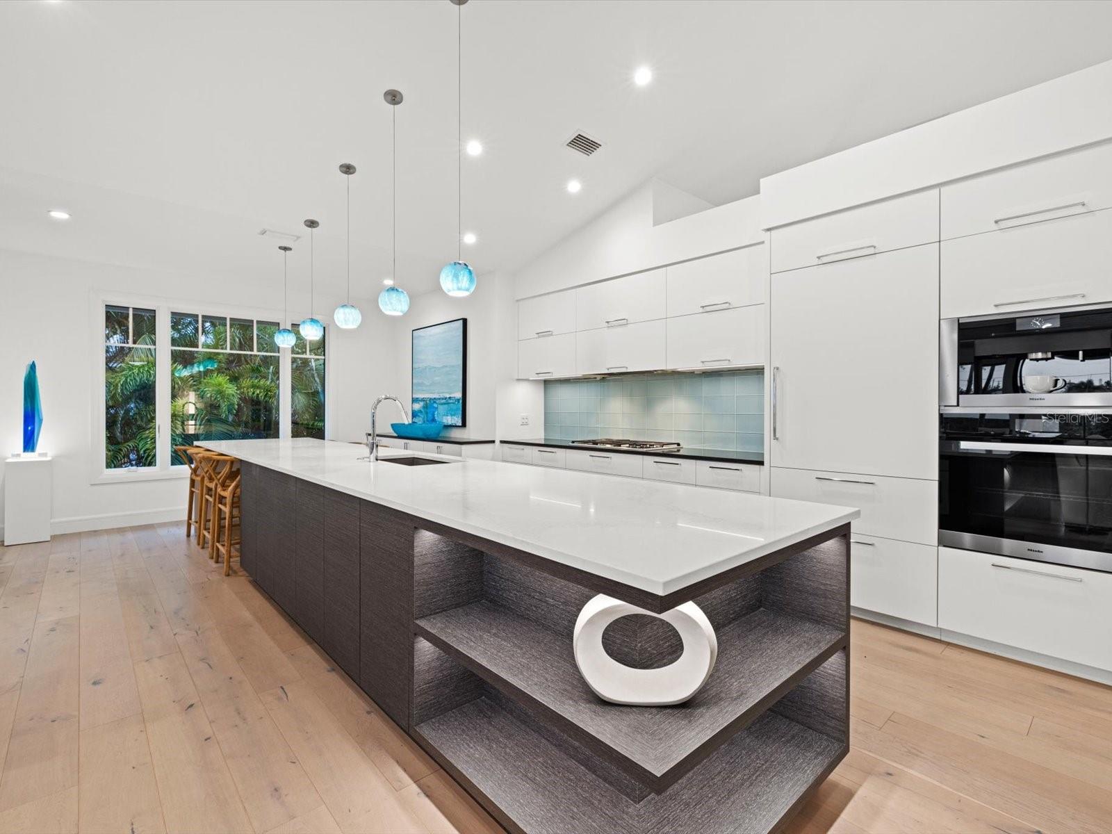 EAGLE POINT CLUB THE - Residential