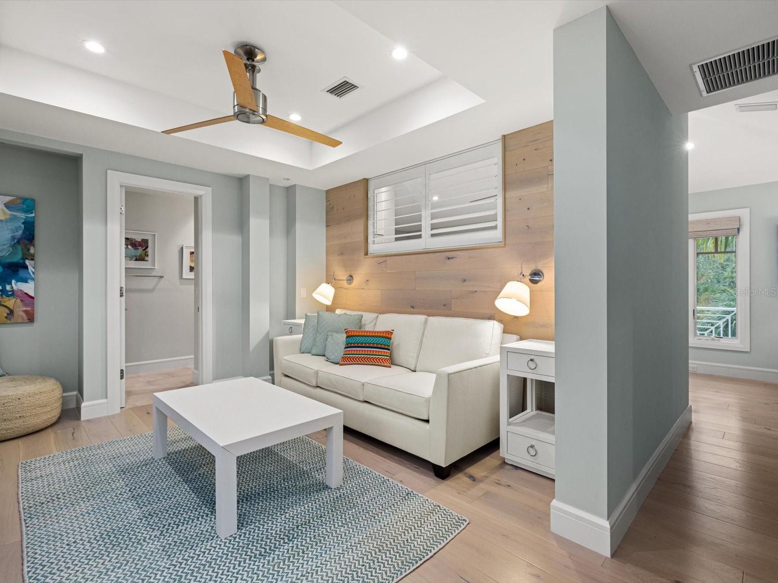 EAGLE POINT CLUB THE - Residential