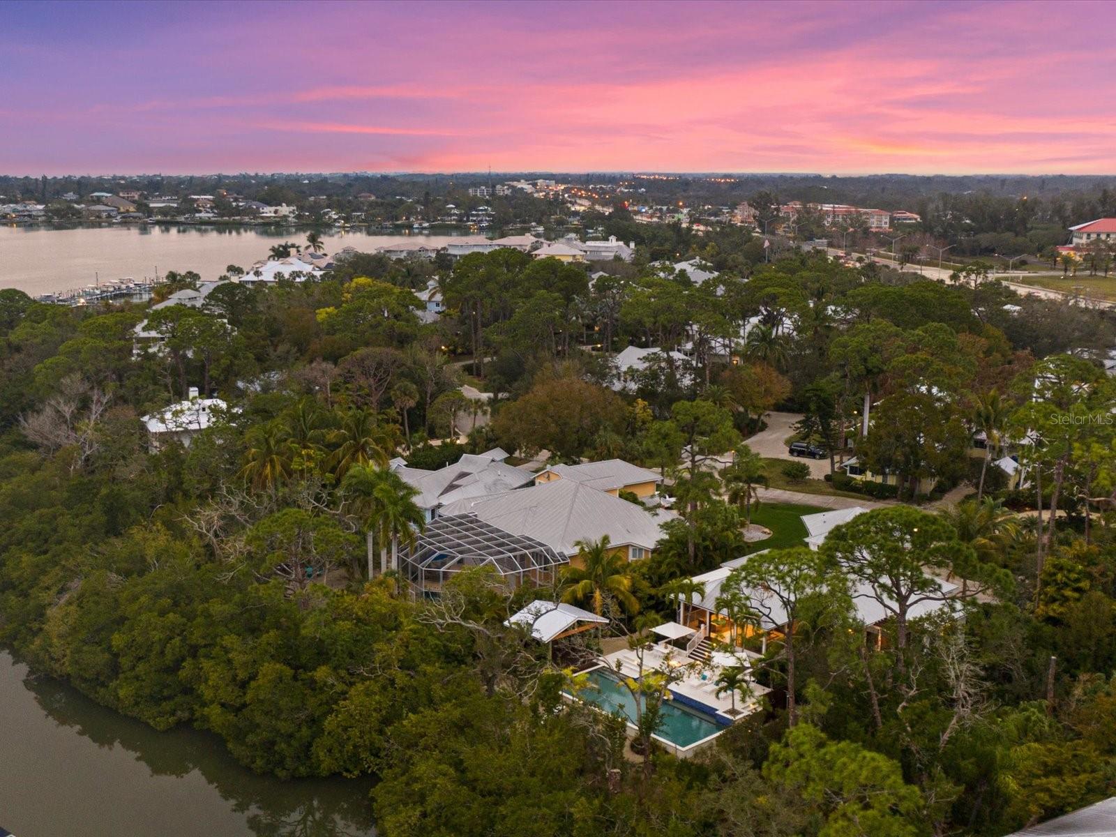 EAGLE POINT CLUB THE - Residential