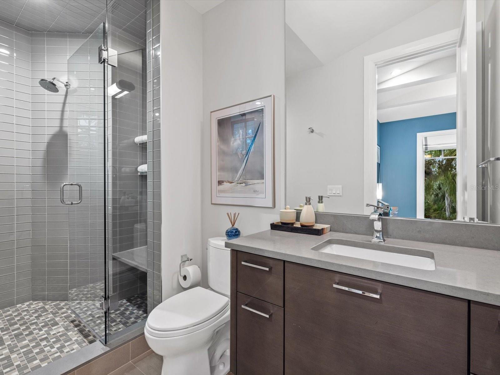 EAGLE POINT CLUB THE - Residential