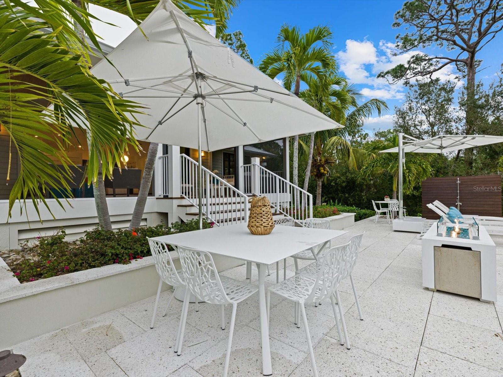 EAGLE POINT CLUB THE - Residential