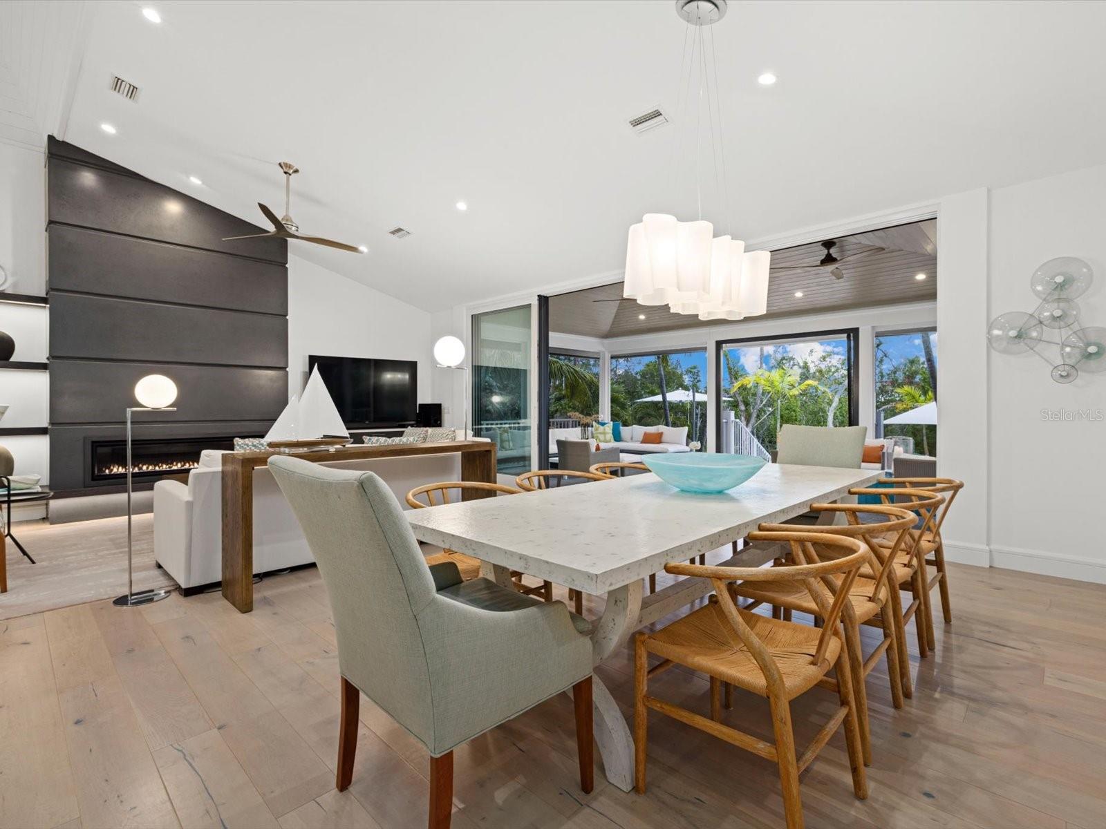 EAGLE POINT CLUB THE - Residential