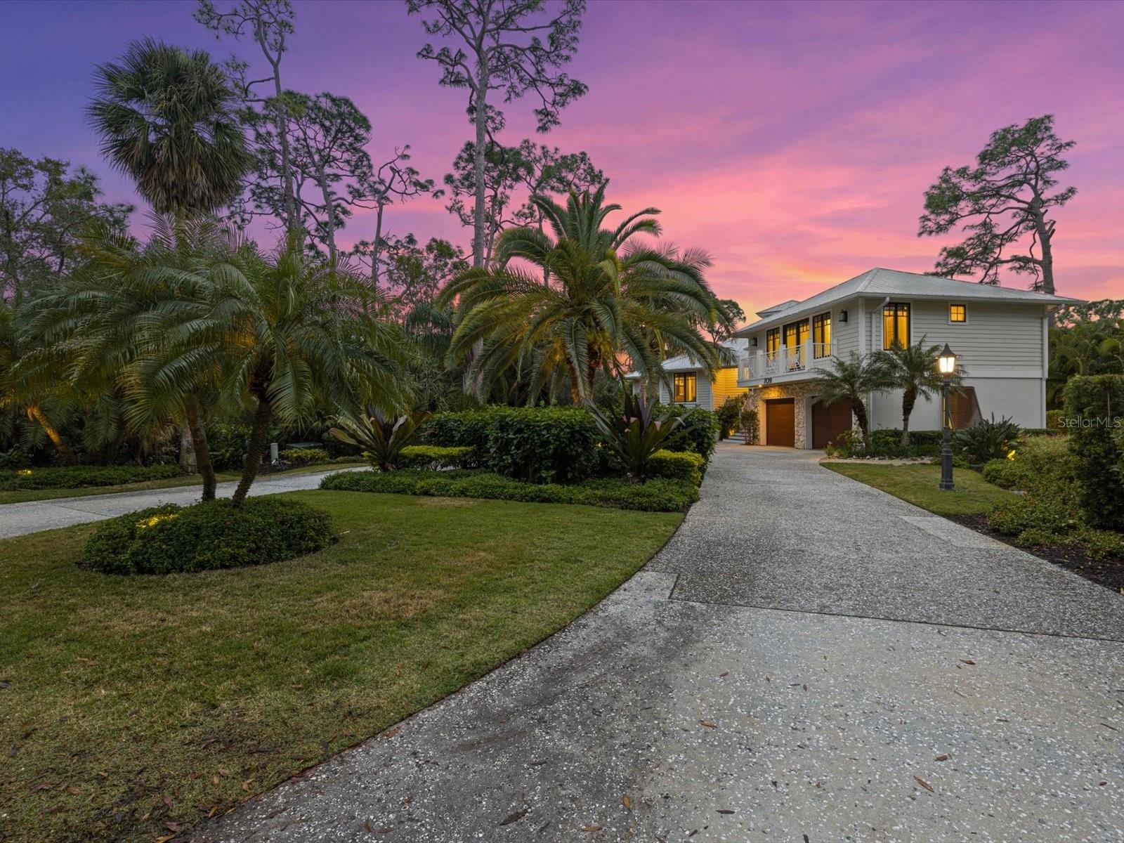 EAGLE POINT CLUB THE - Residential