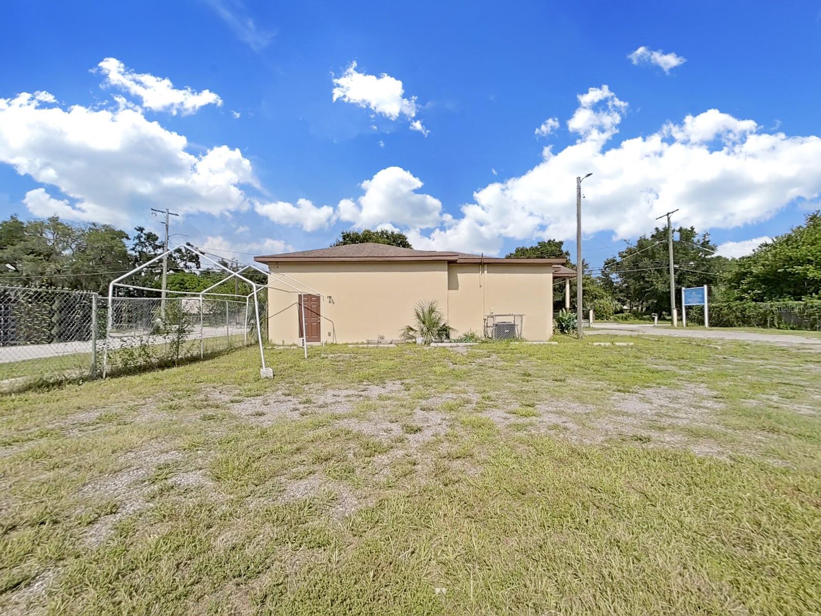 EASTERN HEIGHTS - Commercial Sale