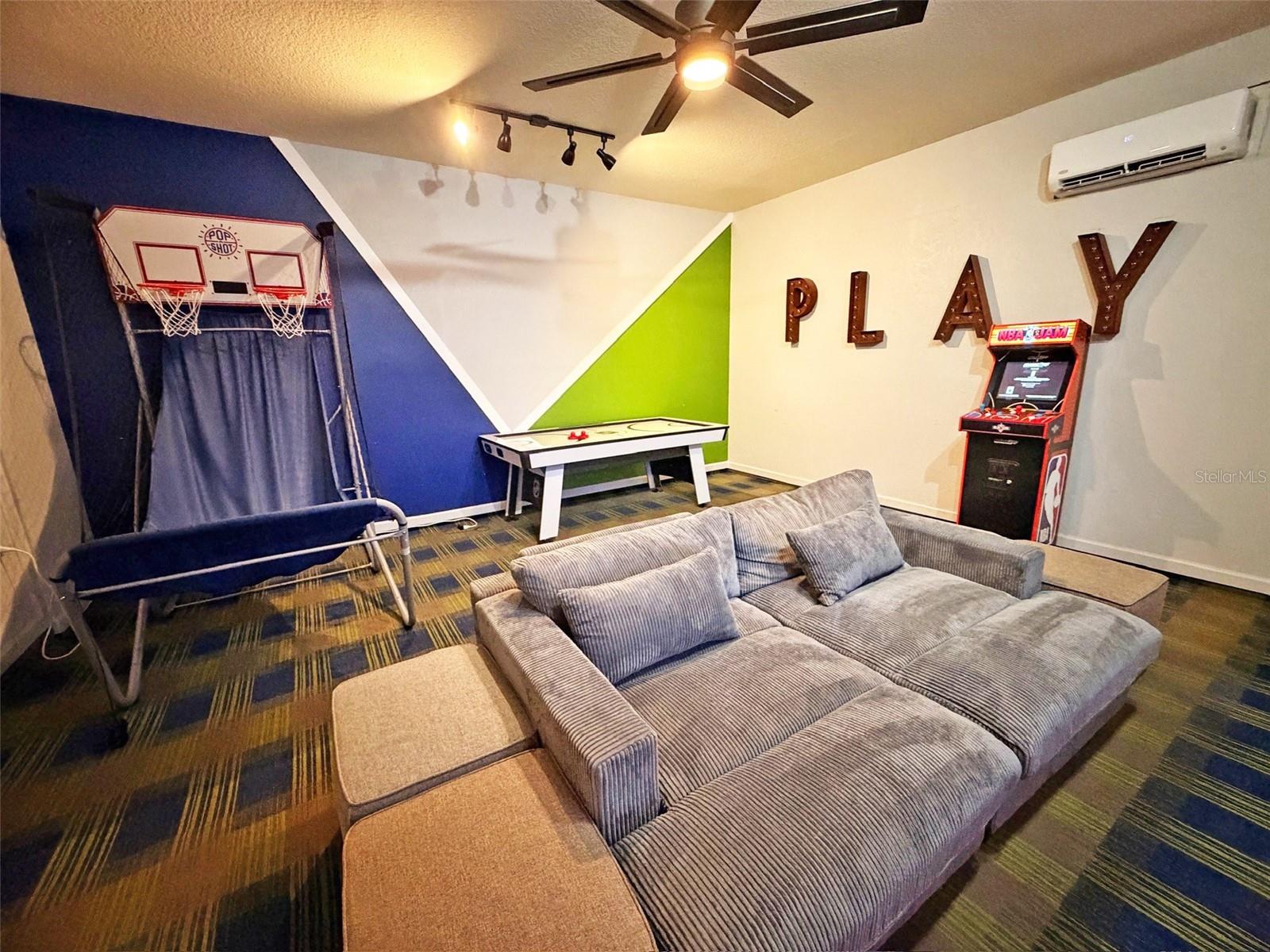 WINDSOR HILLS PH 5 - Residential