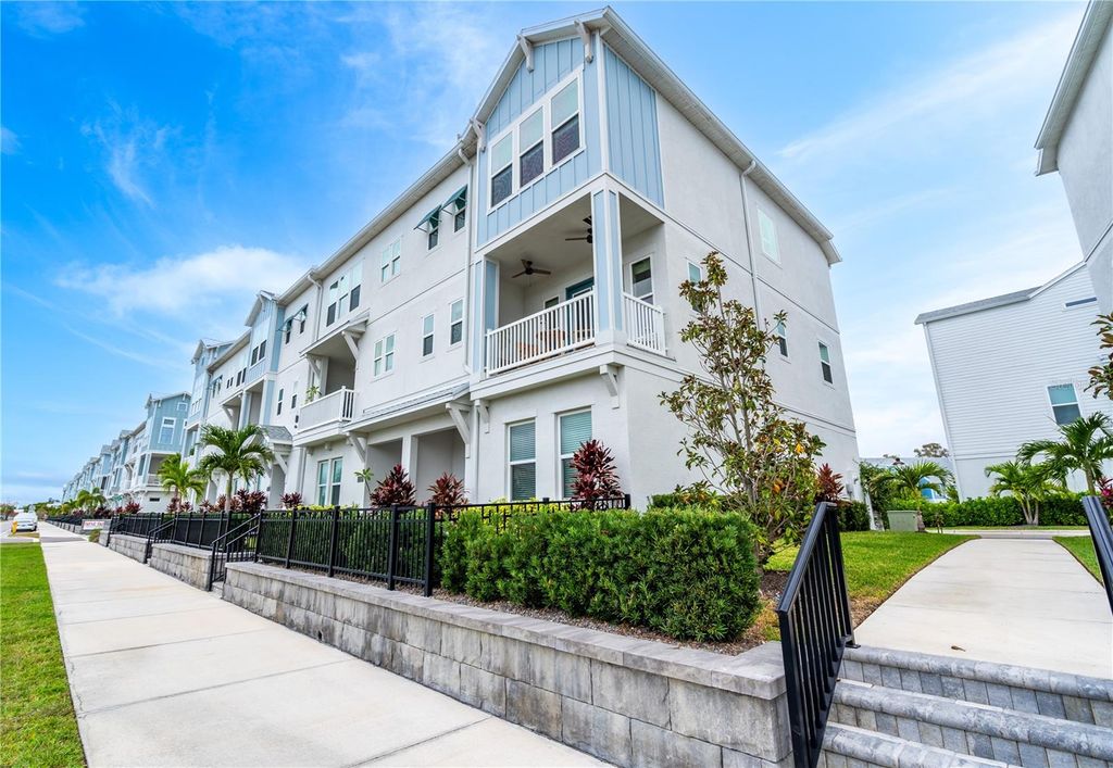 Photo of 421 Gowdy Road, Sarasota, FL 34237 (MLS # A4682816)