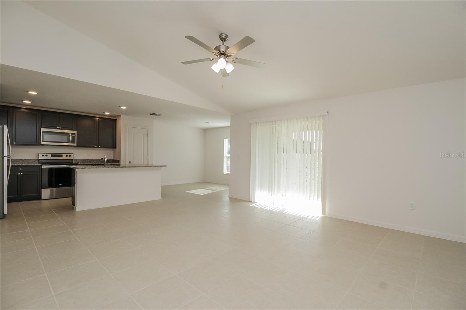 MEADOW RDG/GRAND ISLAND PH 2 - Residential Lease