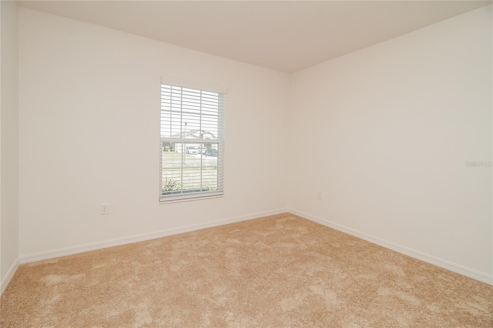 MEADOW RDG/GRAND ISLAND PH 2 - Residential Lease