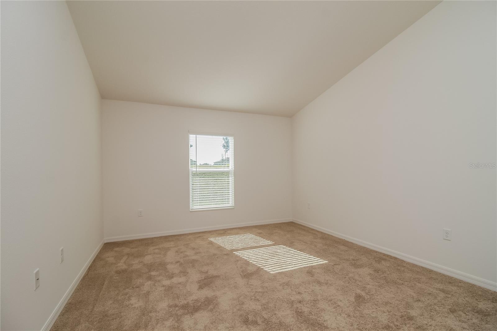 MEADOW RDG/GRAND ISLAND PH 2 - Residential Lease