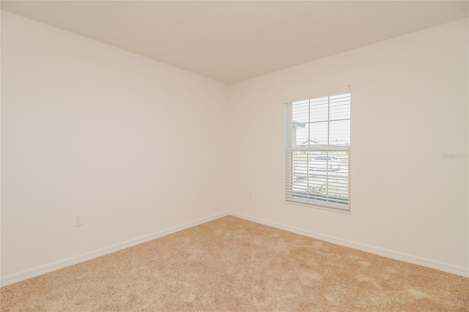 MEADOW RDG/GRAND ISLAND PH 2 - Residential Lease