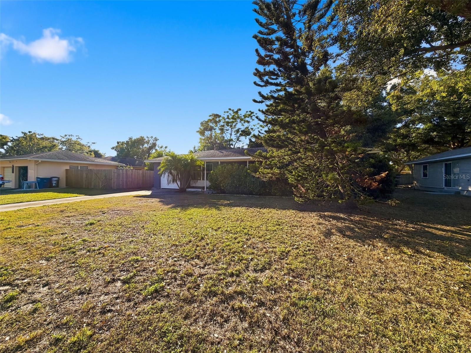 SKY CREST UNIT 3 - Residential