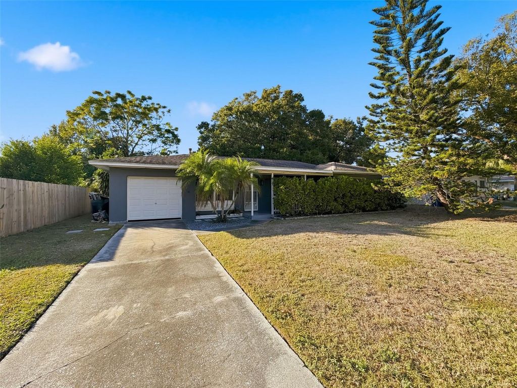 Photo of 6 N Mars Avenue, Clearwater, FL 33755 (MLS # TB8457642)