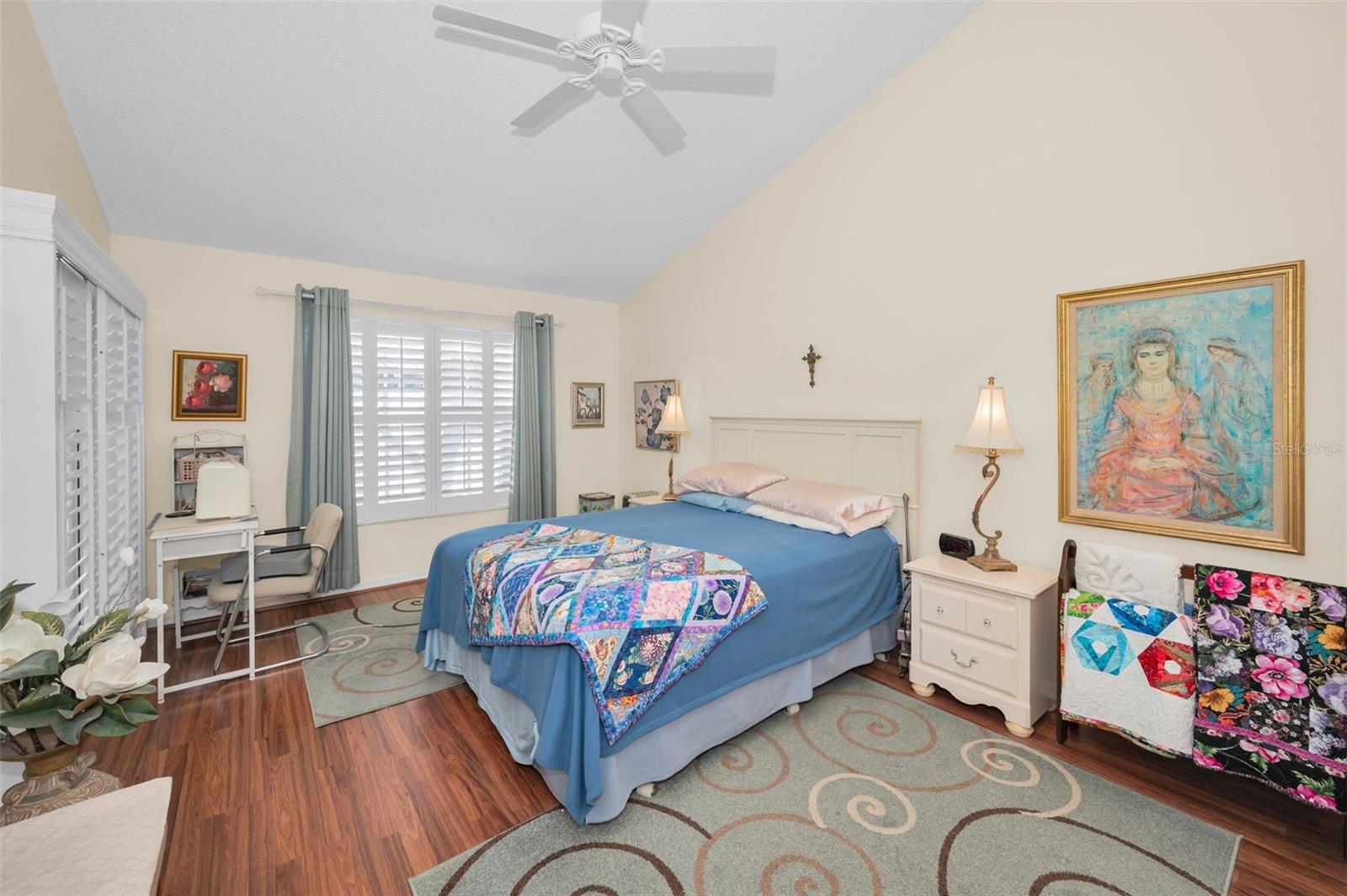 OVERLOOK - Residential