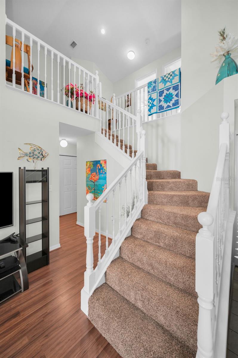 OVERLOOK - Residential