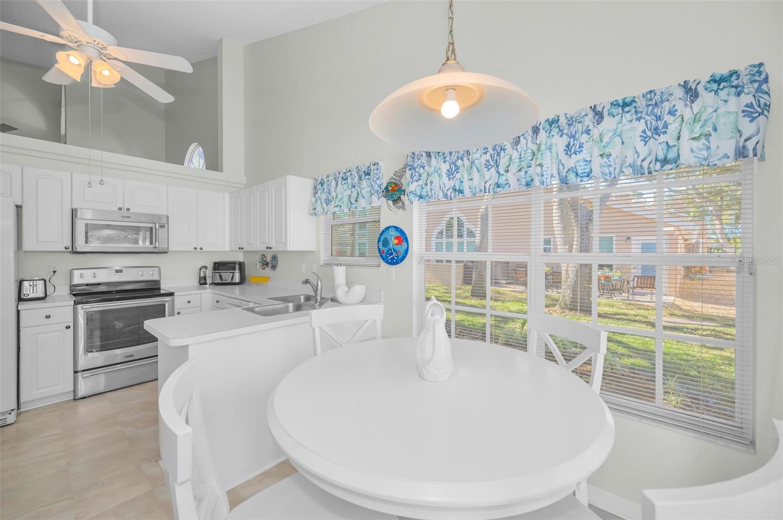 OVERLOOK - Residential