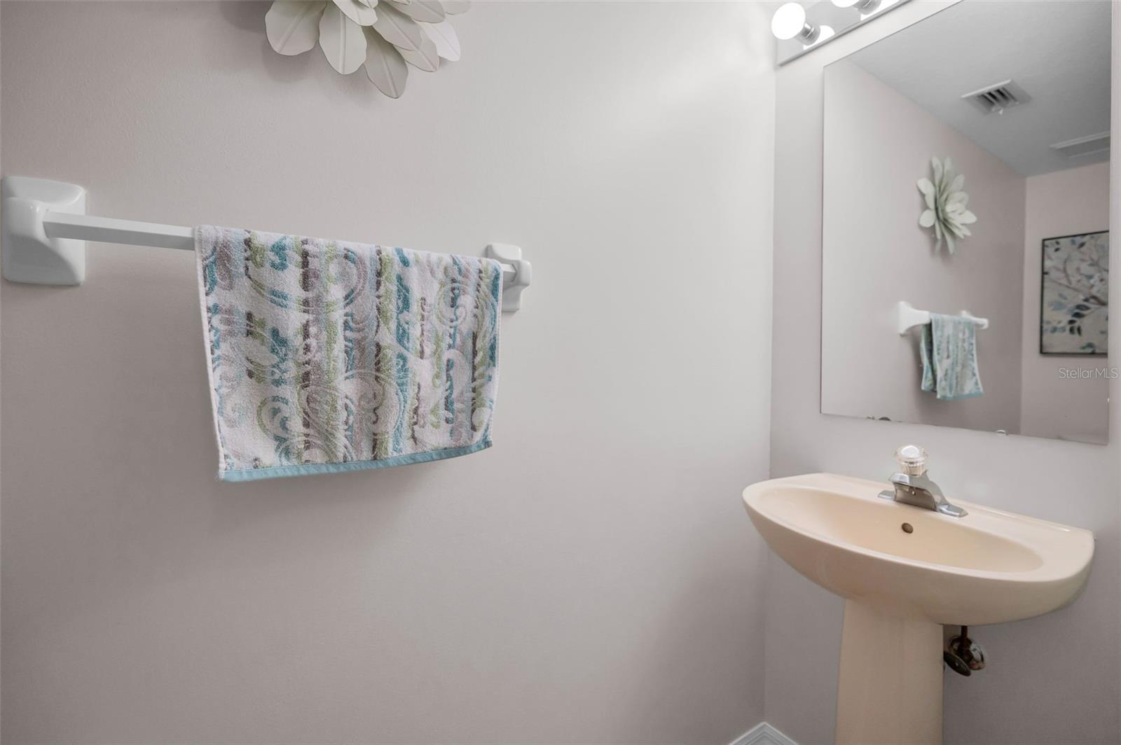 OVERLOOK - Residential