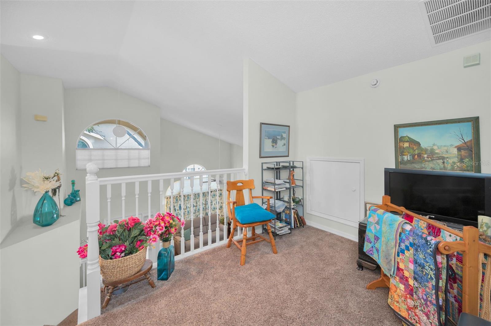 OVERLOOK - Residential