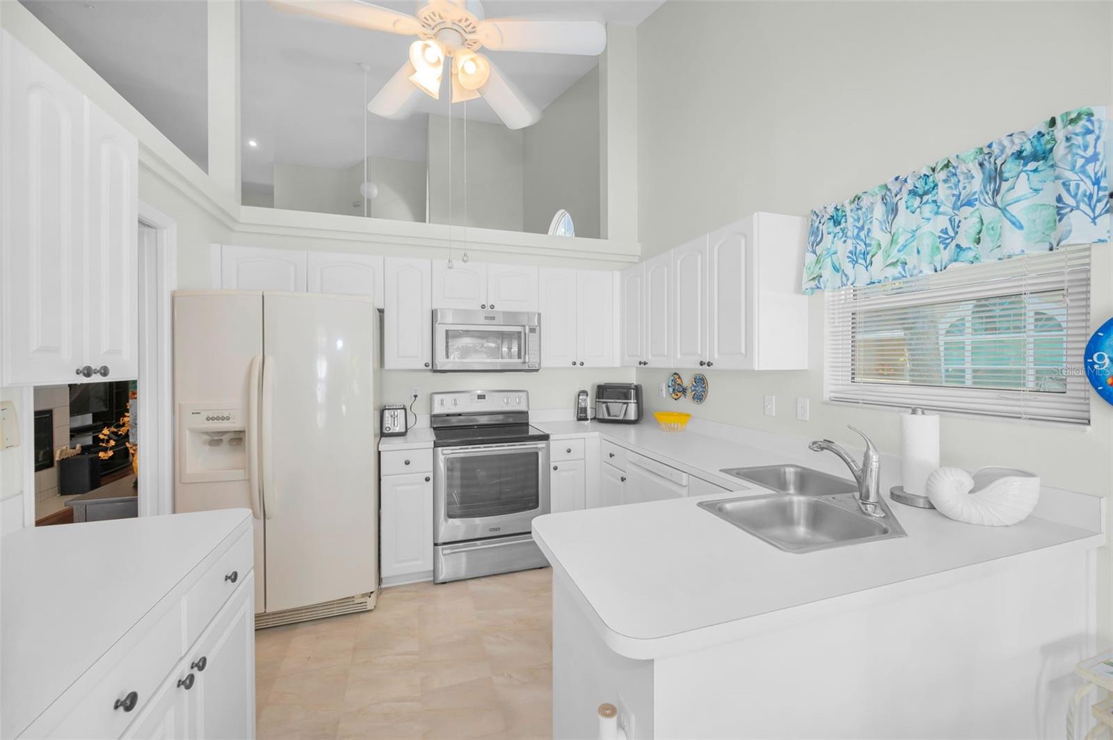 OVERLOOK - Residential